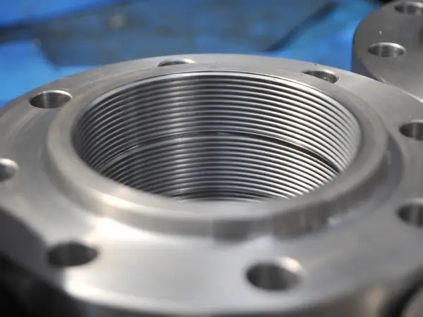 threaded pipe flanges,npt threaded flange,threaded vs slip-on flange, asme b16.5 flanges,industrial flange supplier